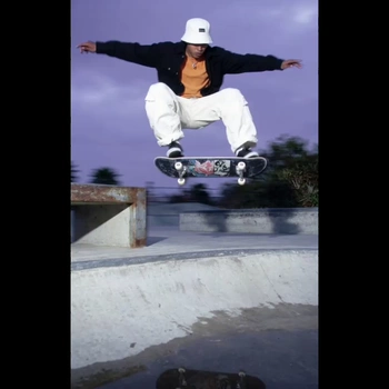 ComfyUI workflow template: Video to Seamless Loop Converter